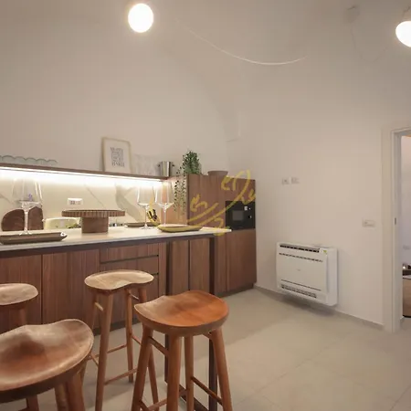 Apartment Td Palazzo Maris Townhouse With Sea View