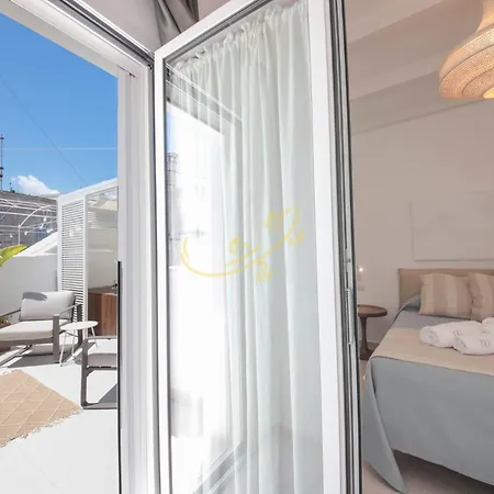Td Palazzo Maris Townhouse With Sea View *